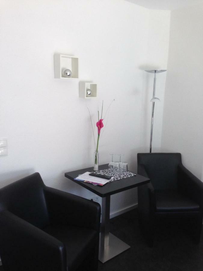 Winzer Lounge Gaestezimmer Dernau Exterior photo